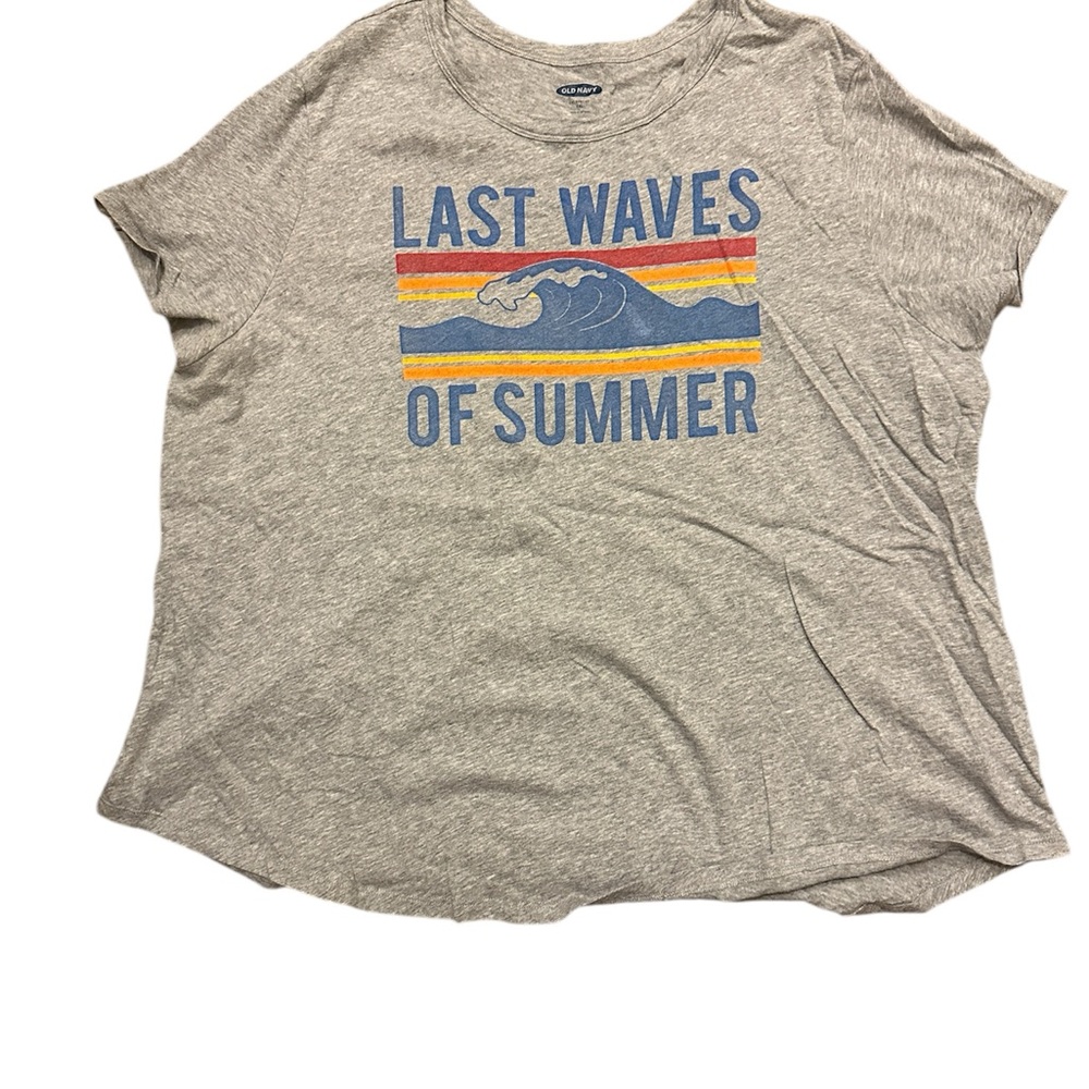 Women’s Old Navy Graphic Tee Size XXL